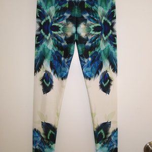 NWOT, Children’s Leggings of Aqua, Blue, Green Peacock design - size 7/8